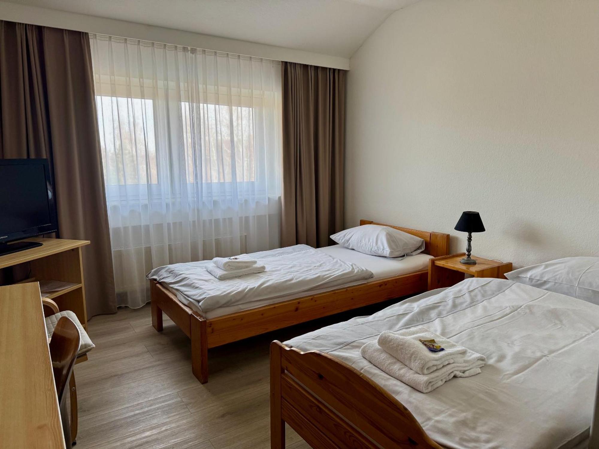 Gaestehaus Hassloch/Pfalz מראה חיצוני תמונה
